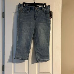 Kim Rogers 12 Petite Capri Jeans